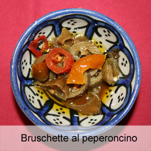 Condimento piccante al peperoncino per bruschette