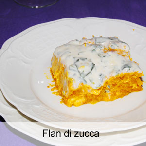 flan di zucca e patate gratinato al forno e ricoperto di una salsa al profumo di salvia