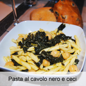 Ricetta pasta al cavolo nero e ceci