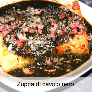 zuppa di cavolo nero con pancetta e crostini di pane